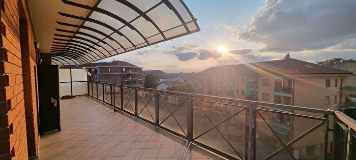 Appartamento quadrilocale in vendita in Strada Stupinigi, Moncalieri