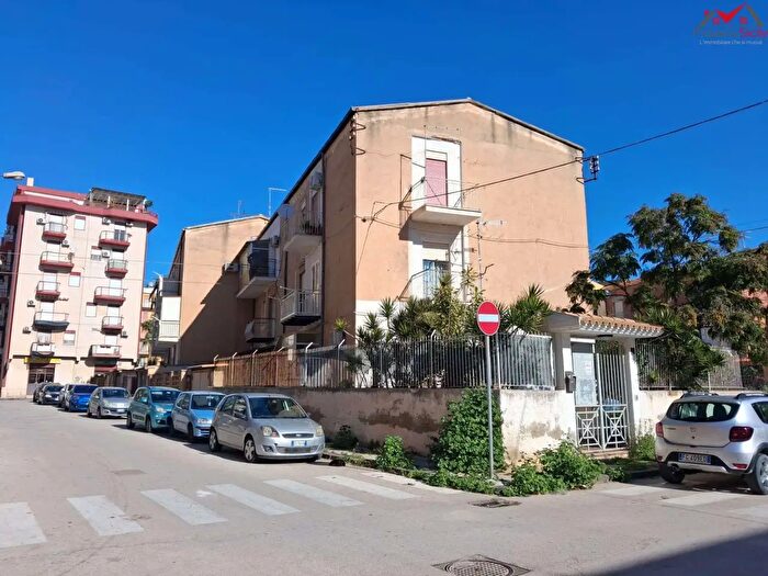 Appartamento trilocale in vendita in Porto Empedocle