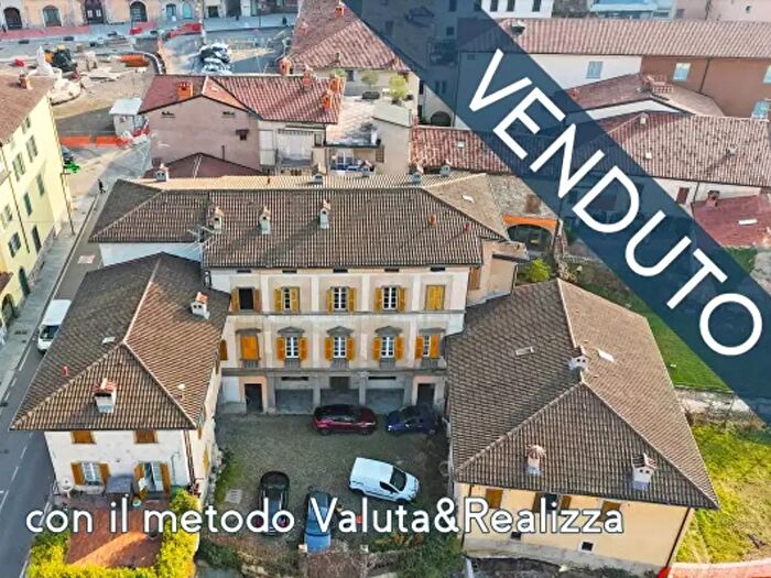 Appartamento quadrilocale in vendita in Via Tiraboschi, Trescore Balneario