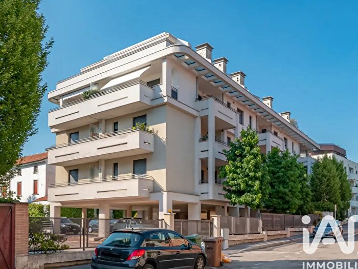 Appartamento quadrilocale in vendita in Via Maddalena, Mariano Comense