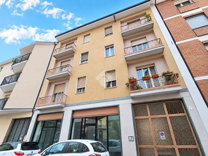 Appartamento bilocale in affitto in Via Giacomo Matteotti, Bra