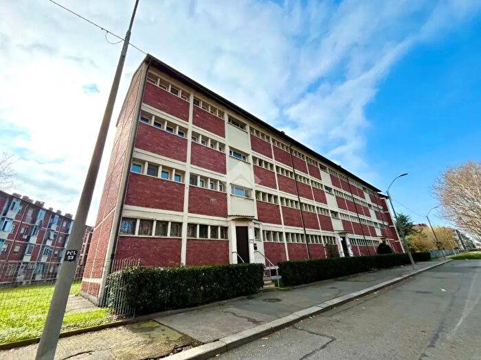 Appartamento bilocale in vendita in Via Parenzo, Torino