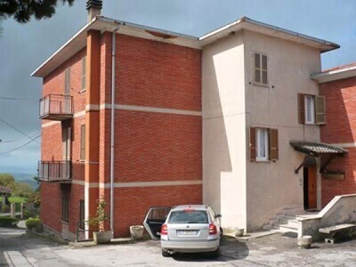 Appartamento con 5 locali in vendita in Magione