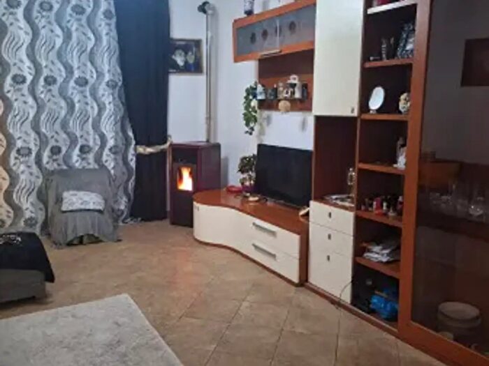 Appartamento con 5 locali in vendita in Via Monte Trevi, Sezze