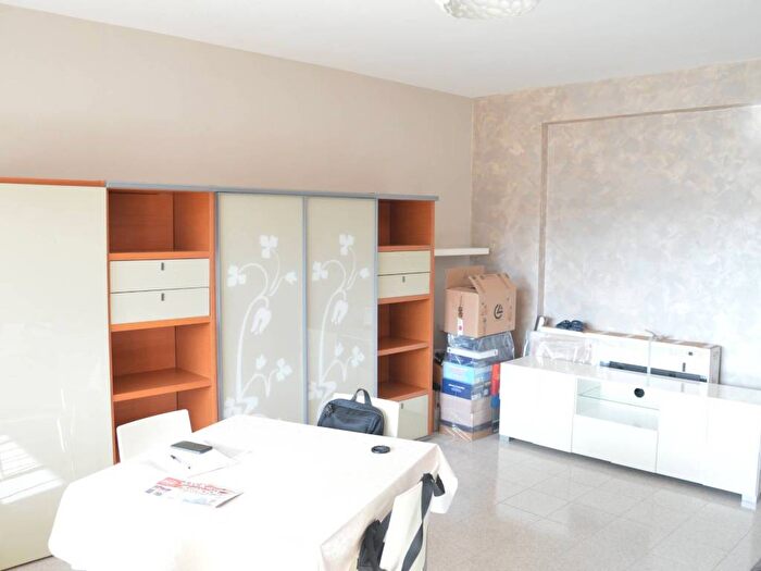 Appartamento trilocale in affitto in Via Circumvallazione Esterna, Melito di Napoli