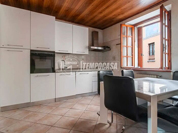 Appartamento trilocale in vendita in Via Dante, Guanzate