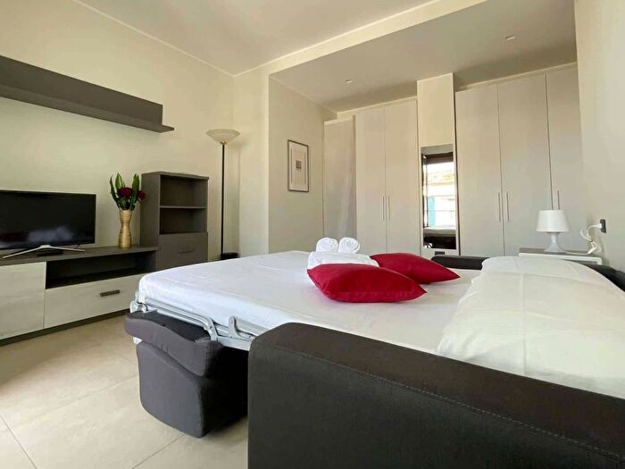 Appartamento in affitto in Via Corno di Cavento, San Siro, Milano