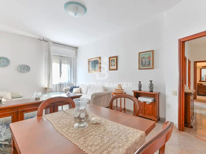 Appartamento con 5 locali in vendita in Piazza Palestro, Porto Azzurro