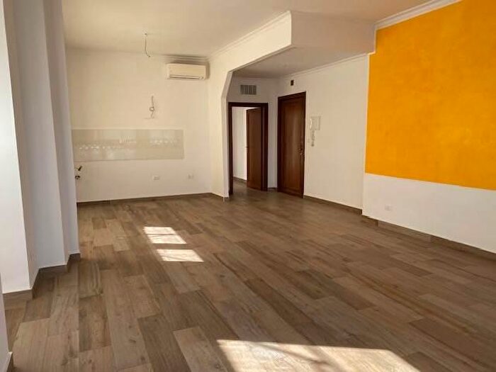 Appartamento trilocale in vendita in Follonica