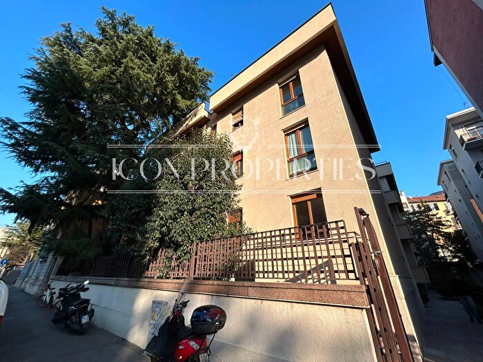 Appartamento bilocale in affitto in Via Monferrato, Milano