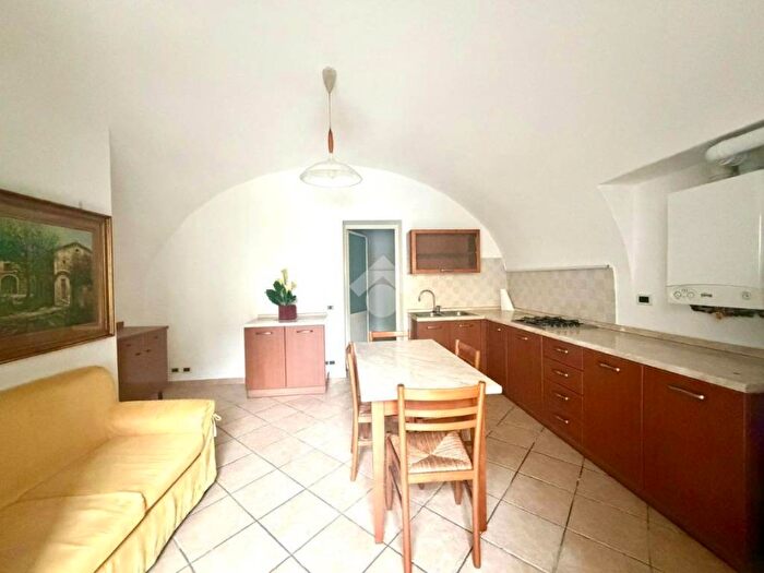 Appartamento bilocale in affitto in Via Ca del Bosio, Centro, Concesio