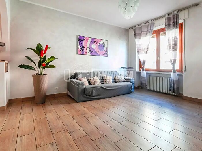 Appartamento trilocale in vendita in Via Privata Angiolo Maffucci, Milano