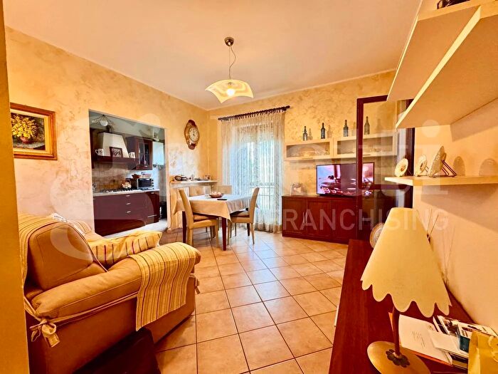 Appartamento bilocale in vendita in Via Alcide De Gasperi, Sangano