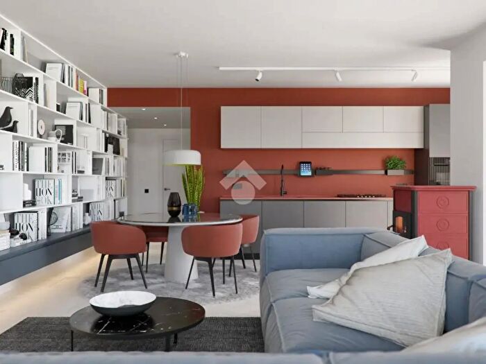 Appartamento quadrilocale in vendita in Via Monte Grappa, Rovereto