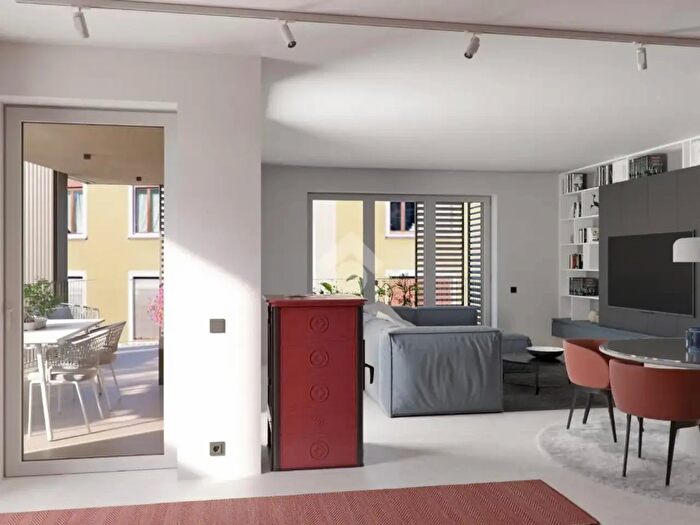 Case in Vendita e in Affitto - 3