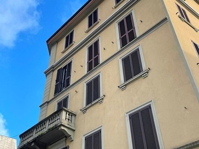 Appartamento bilocale in affitto in Piazza Santa Maria alla Fontana, Zara, Milano