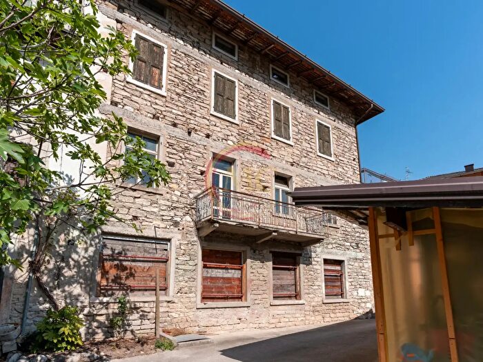 Casa in vendita in Via Sega, Riva Del Garda