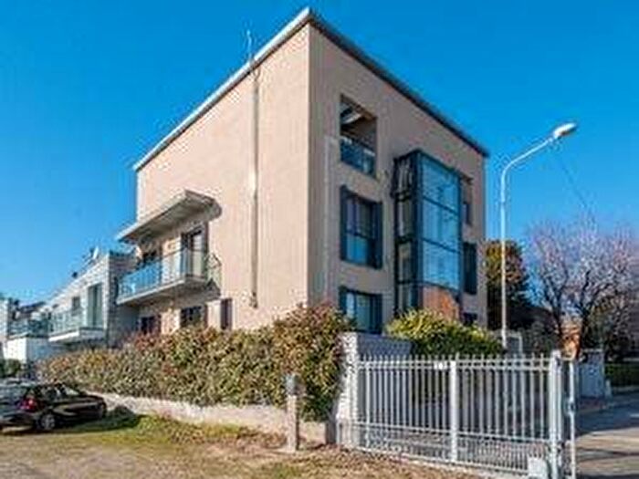 Appartamento monolocale in affitto in Via dei Platani, Centro, Opera