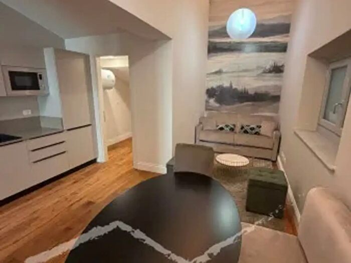 Appartamento bilocale in vendita in Via Romana, Firenze