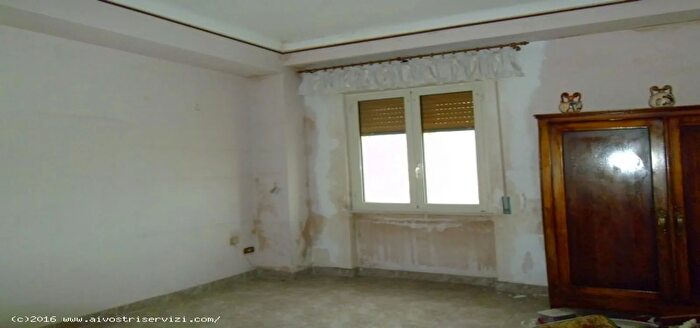 Appartamento quadrilocale in vendita in Viale Tunisi Siracusa, Siracusa