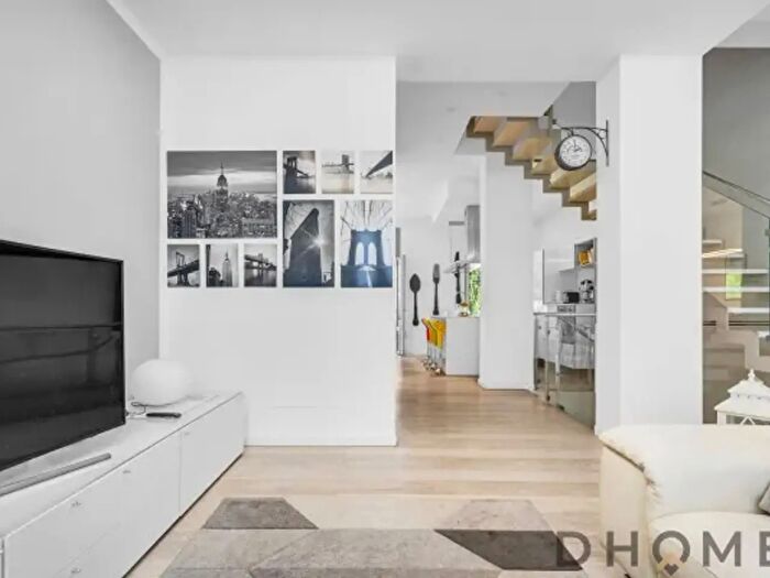 Appartamento con 6 locali in vendita in Via Melchiorre Gioia, Milano