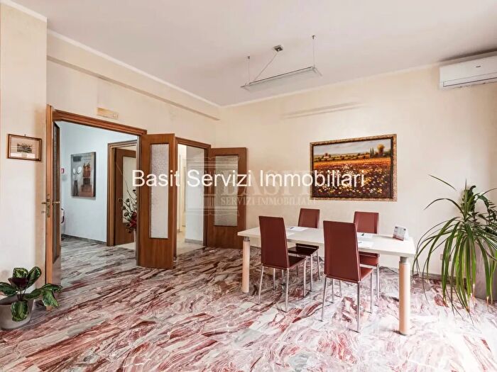 Appartamento con 5 locali in vendita in Viale dei Colli Portuensi, Roma