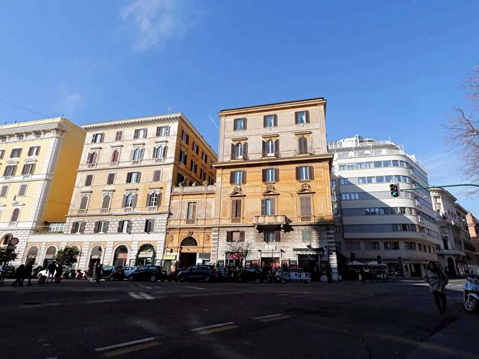 Appartamento trilocale in affitto in Via Flavia, Sallustiano, Roma