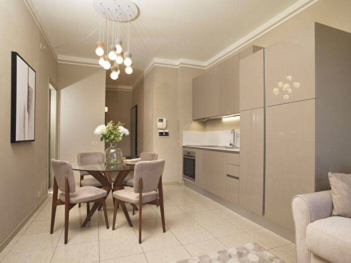 Appartamento bilocale in affitto in Viale Don Giovanni Minzoni, Libertà Savonarola, Firenze