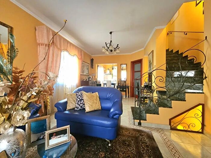 Casa quadrilocale in vendita in Via Nicolò Tommaseo, Quartu SantElena