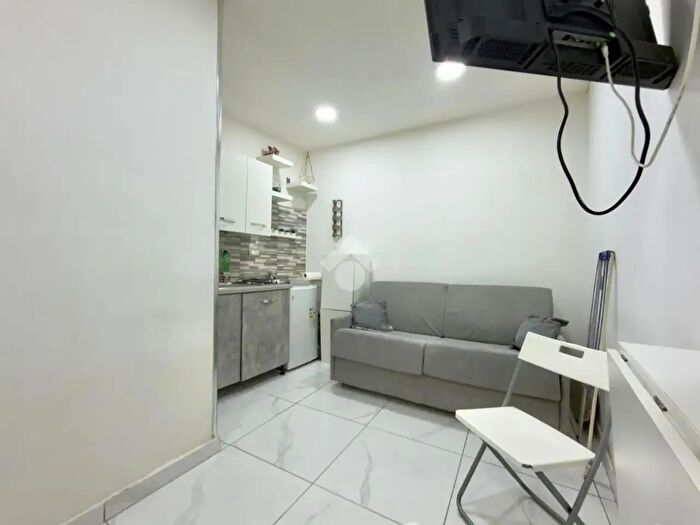 Appartamento monolocale in affitto in Vico San Sepolcro, Napoli