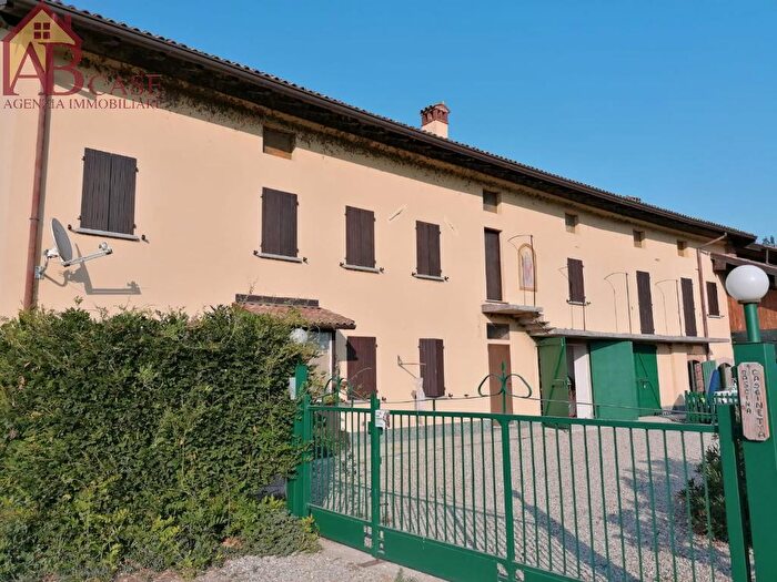 Casa in vendita in Gambolo