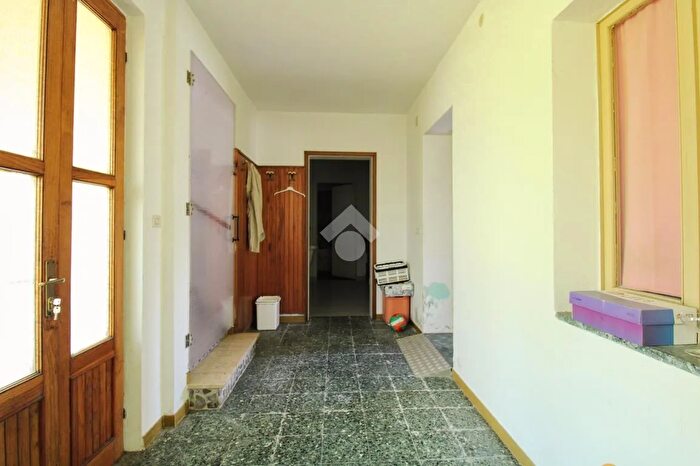 Casa con 6 locali in vendita in Via Nazionale, Dignano
