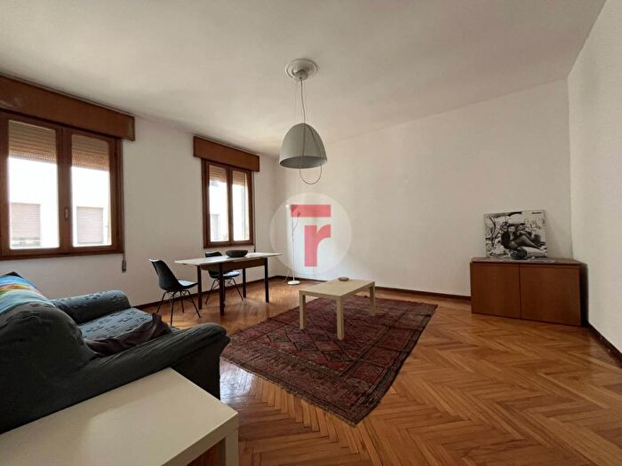 Appartamento trilocale in affitto in Corso del Popolo, Stazione, Padova
