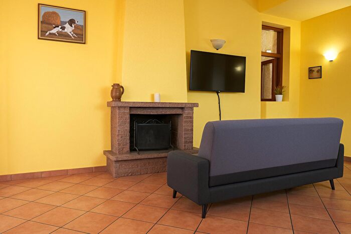 Appartamento con 5 locali in vendita in Cascina