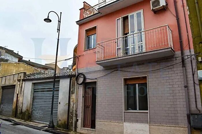 Casa in vendita in Palazzolo Acreide, Piazza Armerina