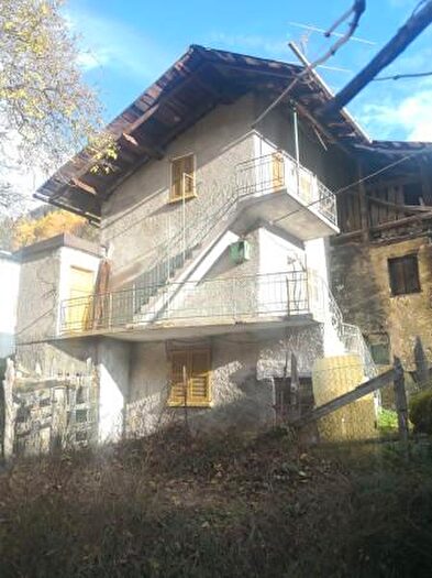 Casa in vendita in Temu