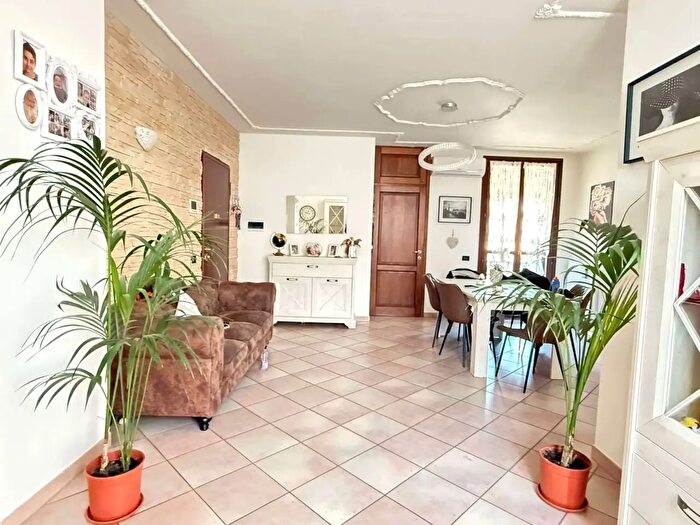 Appartamento quadrilocale in vendita in Castellarano
