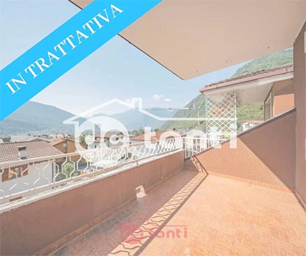 Appartamento con 5 locali in vendita in Via Don Pietro Buzzetti Chiavenna So, Chiavenna