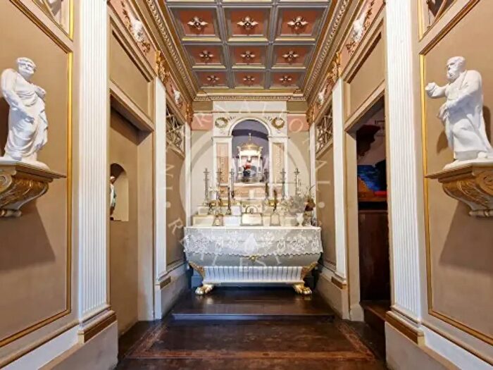 Appartamento con 6 locali in vendita in Fermo