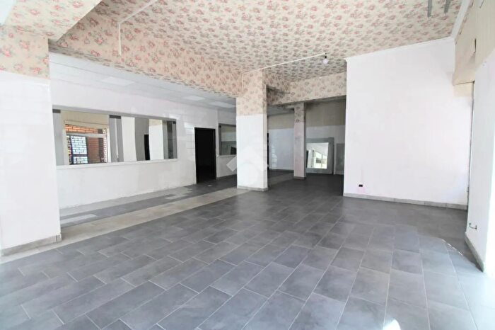 Appartamento trilocale in vendita in Viale Giuseppe De Vito, Poggio Mirteto