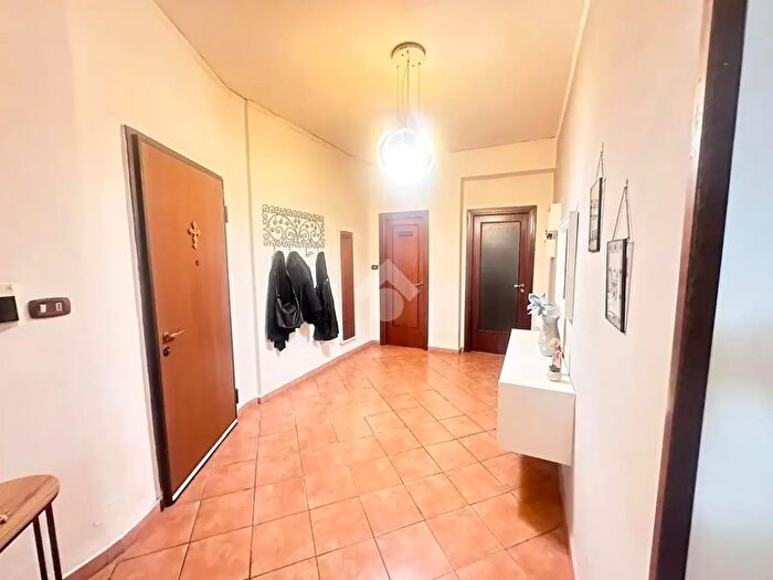 Appartamento trilocale in vendita in Via Padula alla Cittadella, Casoria