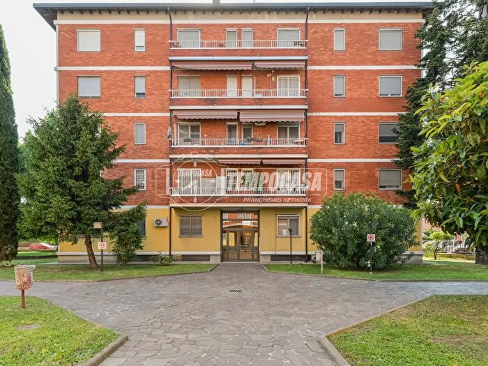 Appartamento bilocale in vendita in Via Trieste, Segrate