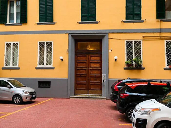 Appartamento bilocale in vendita in Corso Vittorio Emanuele, Napoli