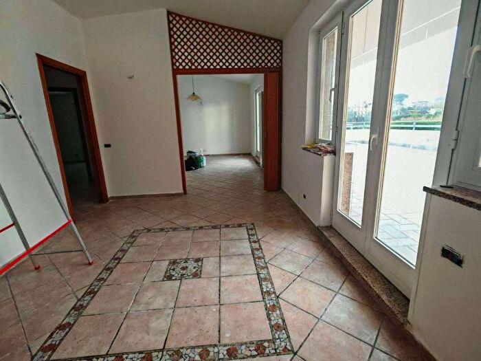 Appartamento quadrilocale in affitto in traversa trentola, Somma Vesuviana