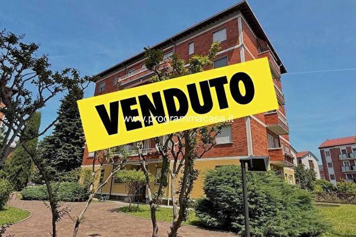 Appartamento bilocale in vendita in Via Trieste, Segrate