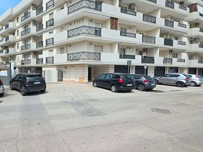 Appartamento trilocale in vendita in Via San Giorgio, Triggiano