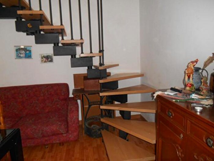 Appartamento trilocale in vendita in Via Montegrappa, Jesi