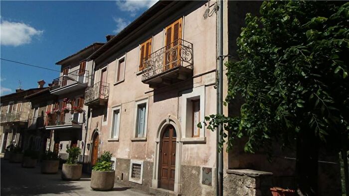 Appartamento quadrilocale in vendita in Scanno