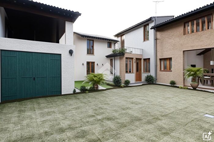 Casa quadrilocale in vendita in Via Marconi, Cumignano Sul Naviglio