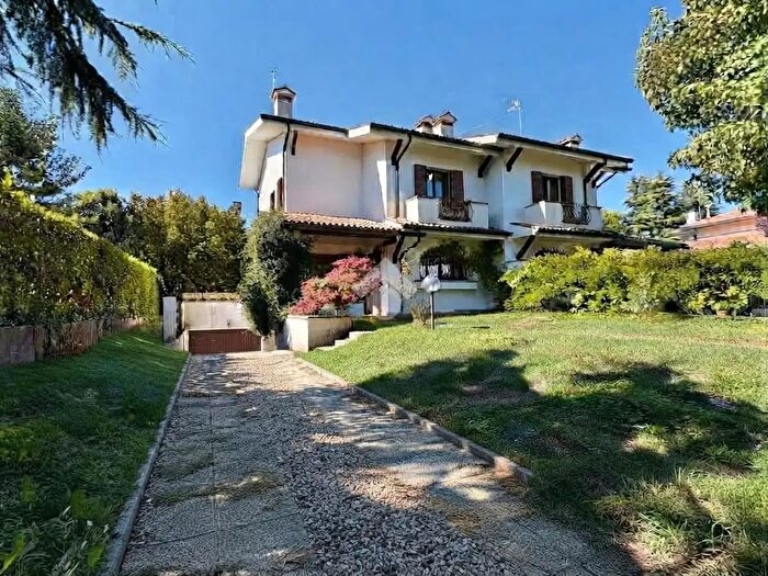 Casa con 5 locali in vendita in Via Napoli, Selvazzano Dentro